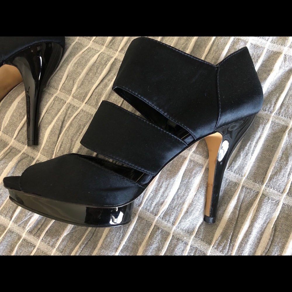 Nine West ‘Sizzlinger’ heels